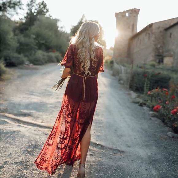 lace boho maternity photoshoot dress Momyknows White Lace Boho Maxi Maternity Photoshoot Dress Specially  Designed for Outdoor and Beach Maternity Photography Gowns main image 1